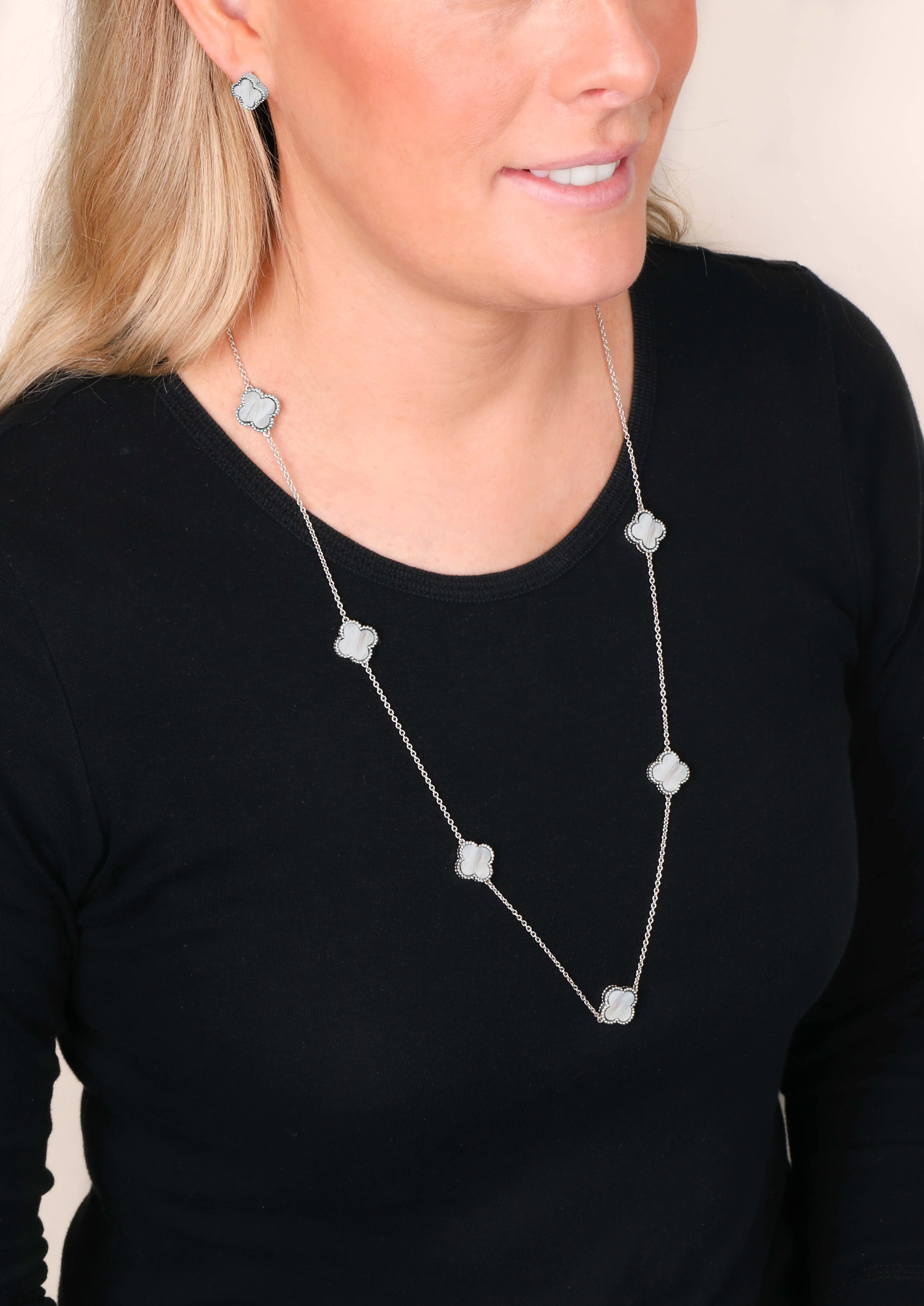 9ct Yellow Gold White Mother of Pearl Bloom Four Leaf Clover Ball Edge Long Necklace