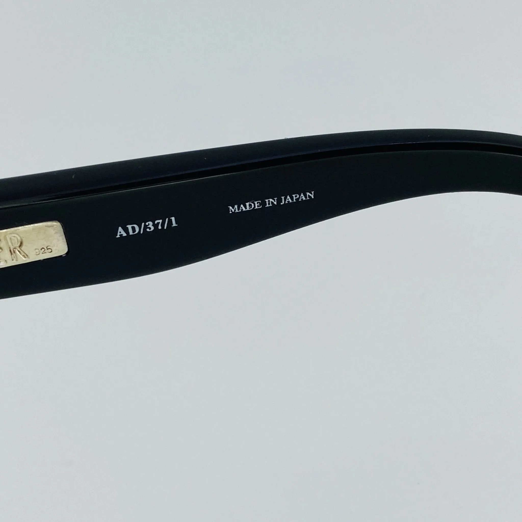 Ann Demeulemeester Men's Sunglasses Angular Black and Grey AD37C1SUN
