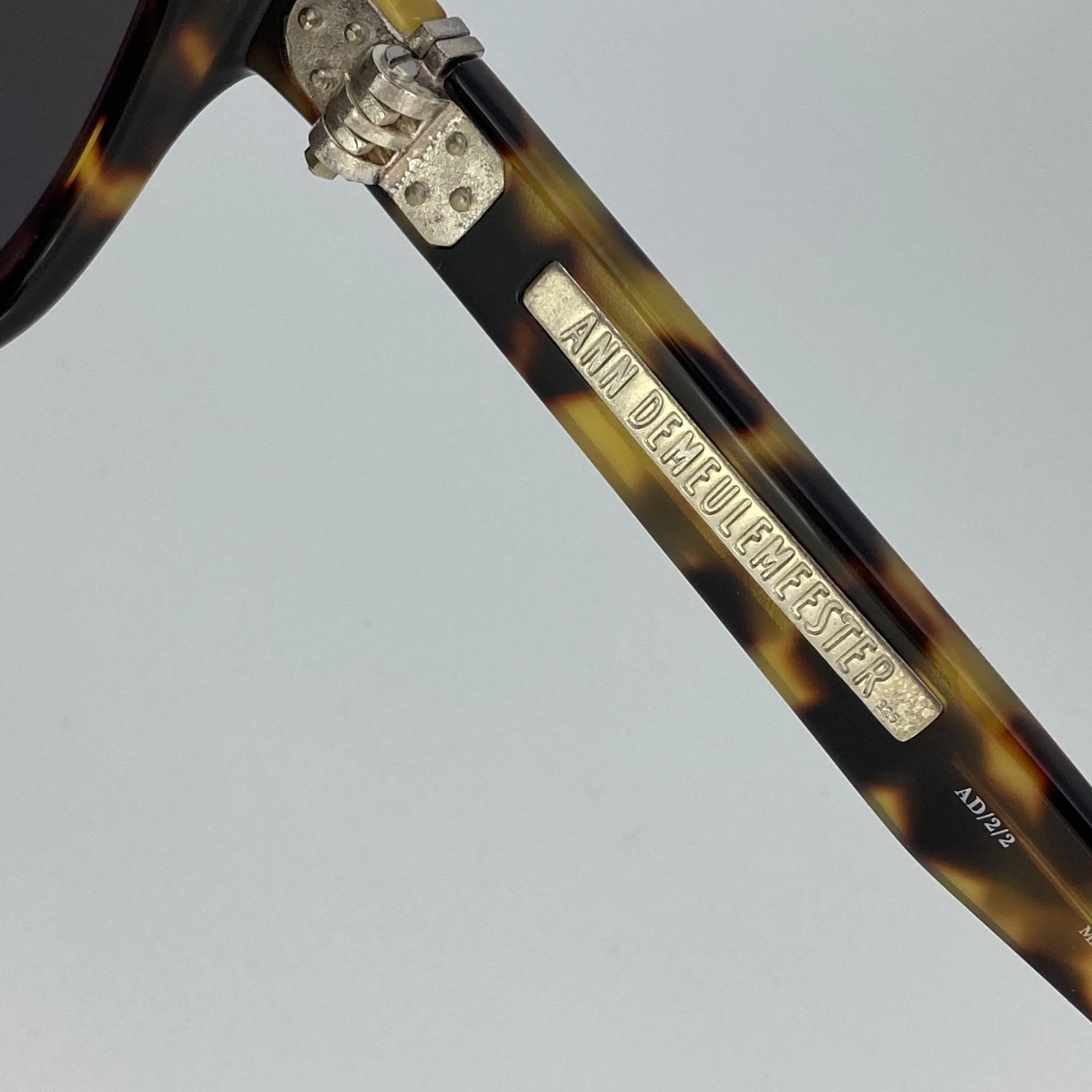 Ann Demeulemeester Men's Sunglasses Flat Top Tortoise and Grey AD2C2SUN