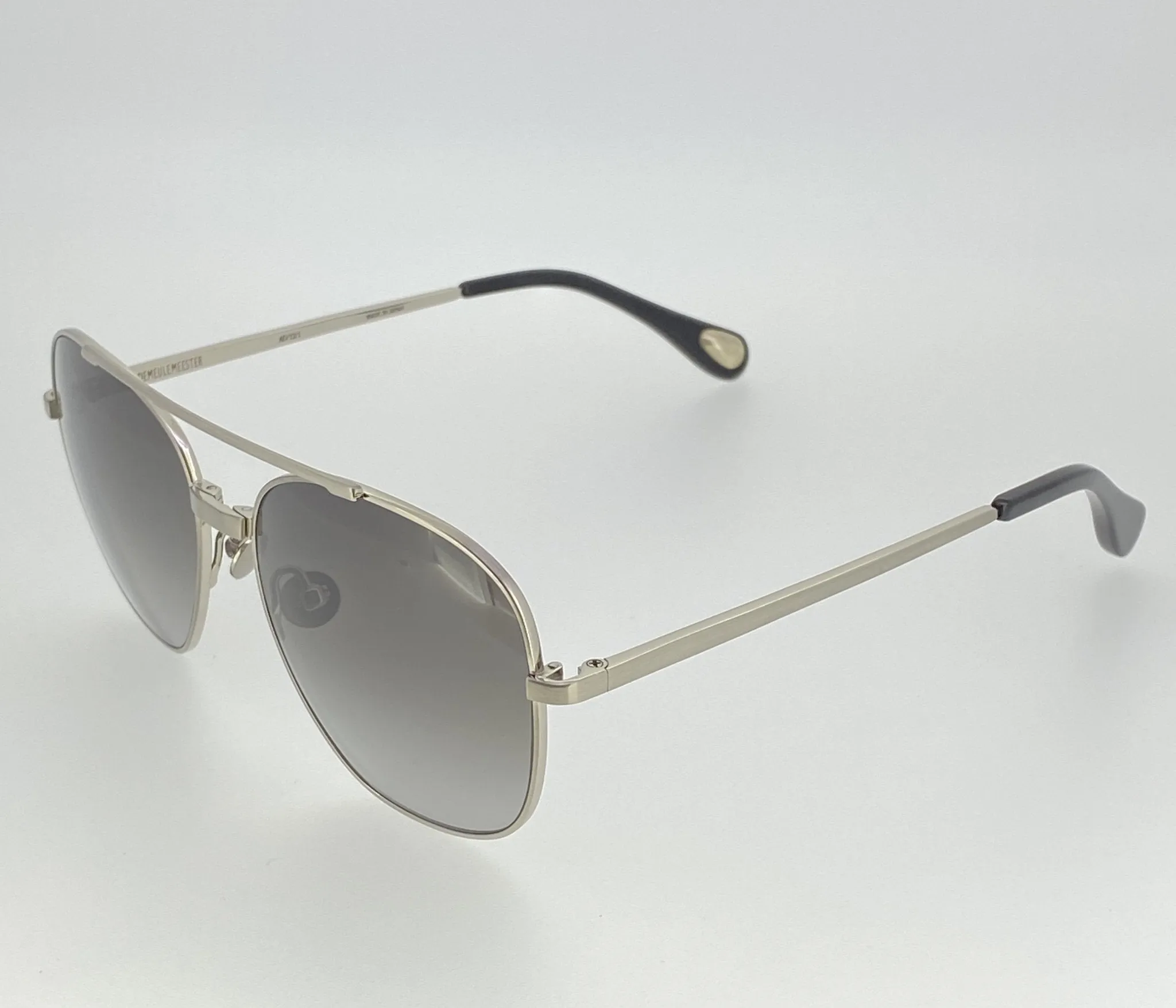 Ann Demeulemeester Men's Sunglasses Silver and Gray AD12C1SUN