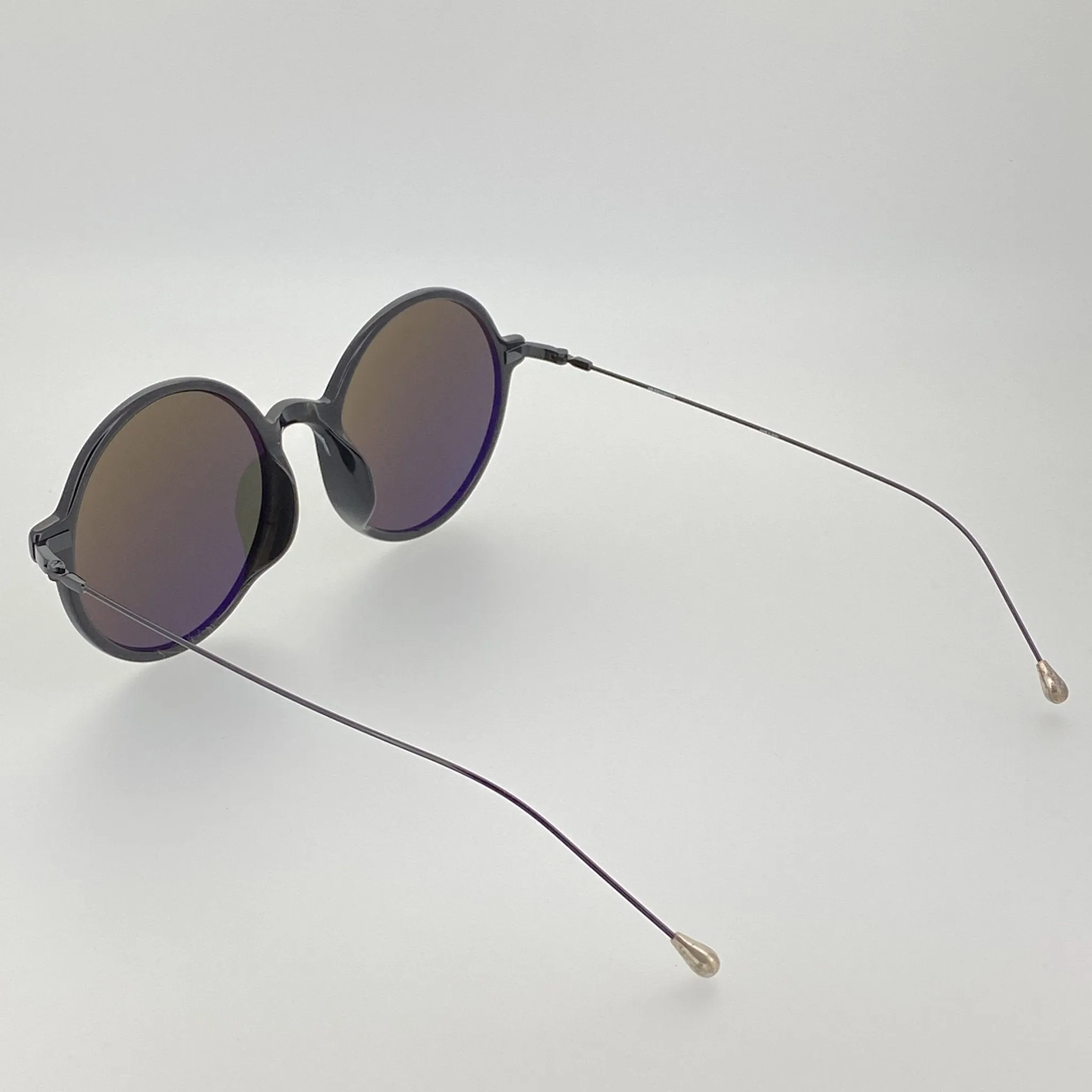 Ann Demeulemeester Sunglasses Round Shiny Black and Grey