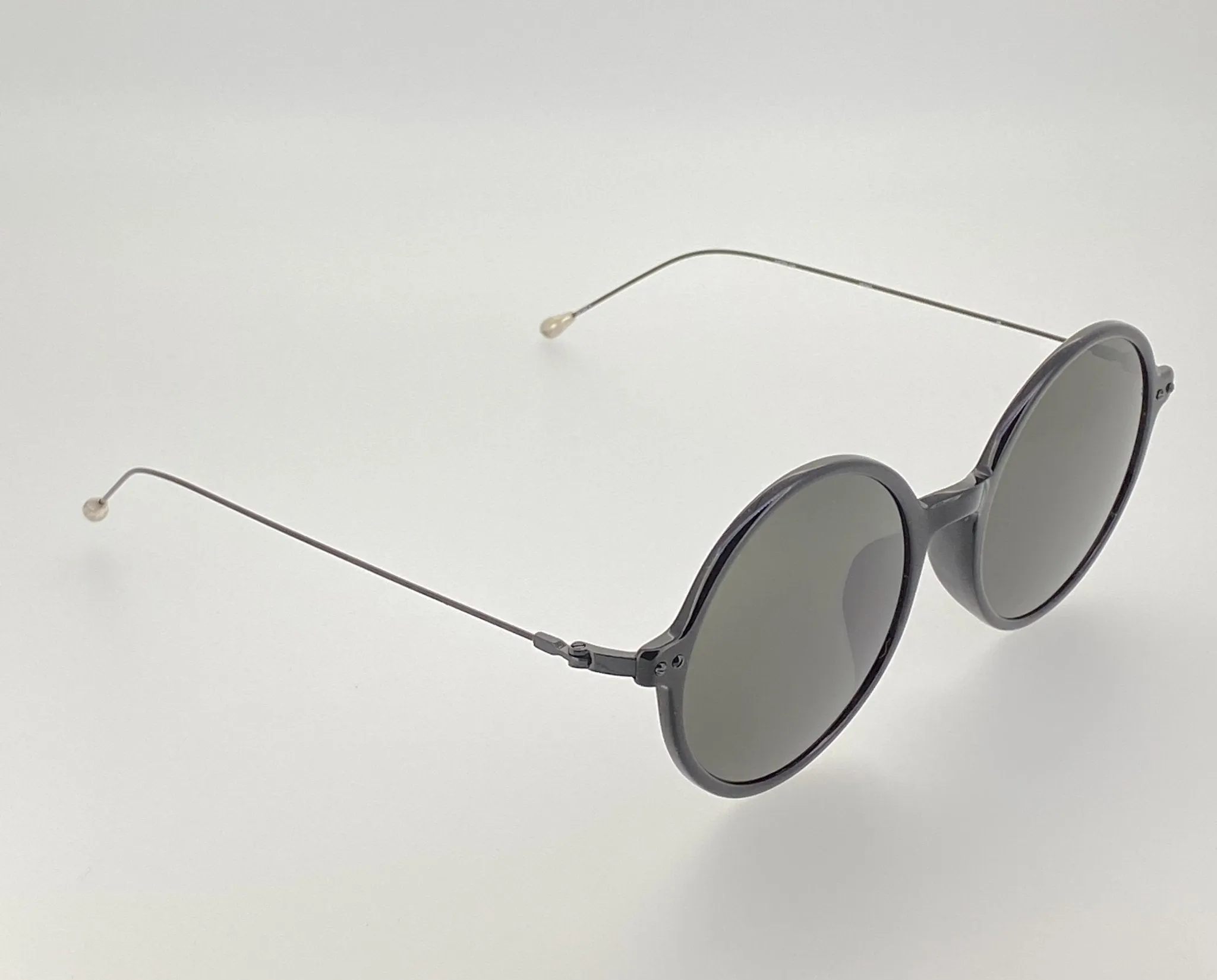 Ann Demeulemeester Sunglasses Round Shiny Black and Grey