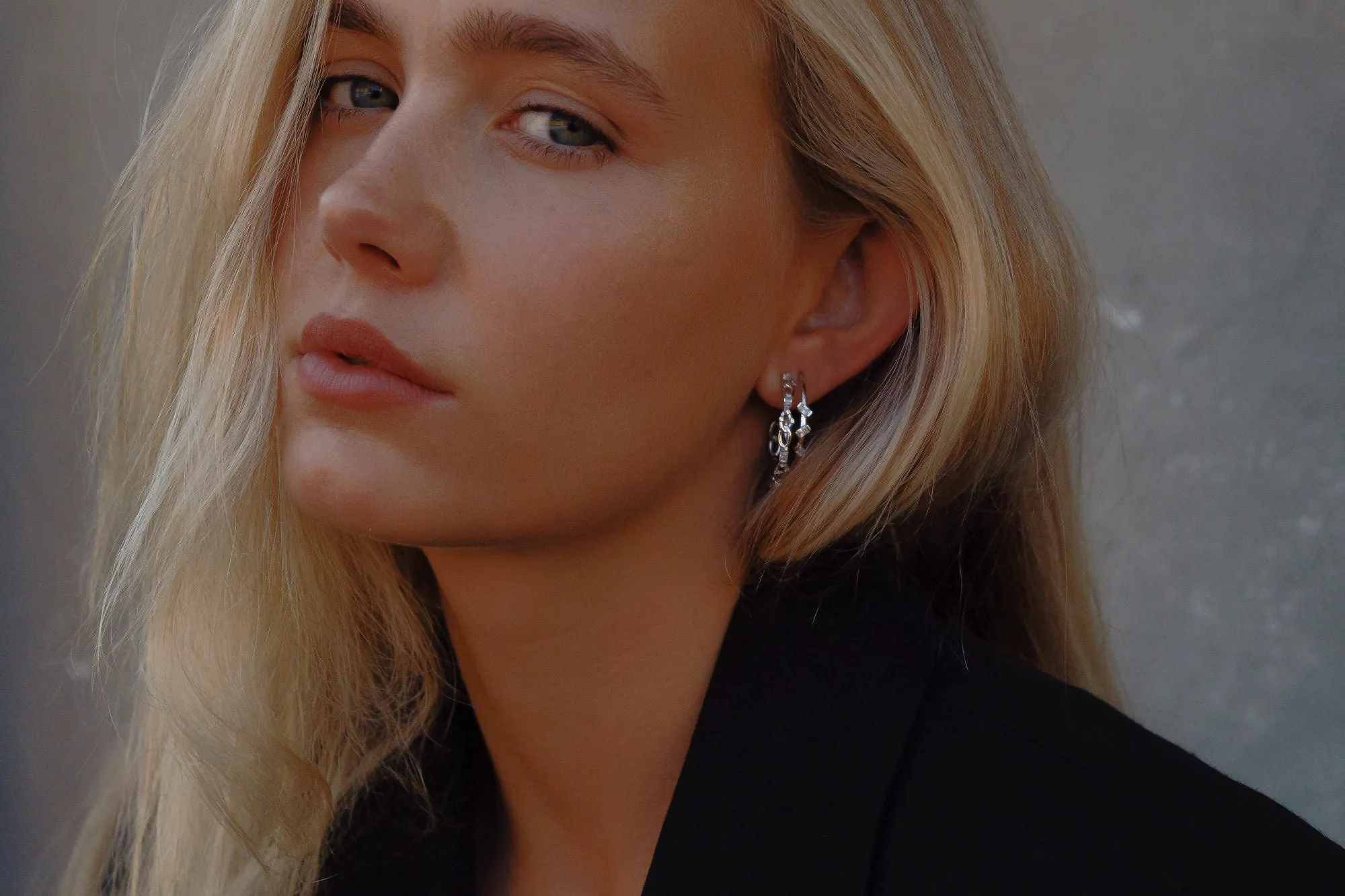 Baguette Chain Gold Vermeil Hoops w. Zirconia