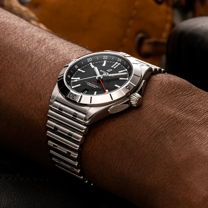 Breitling Chronomat Automatic GMT 40 Black Watch