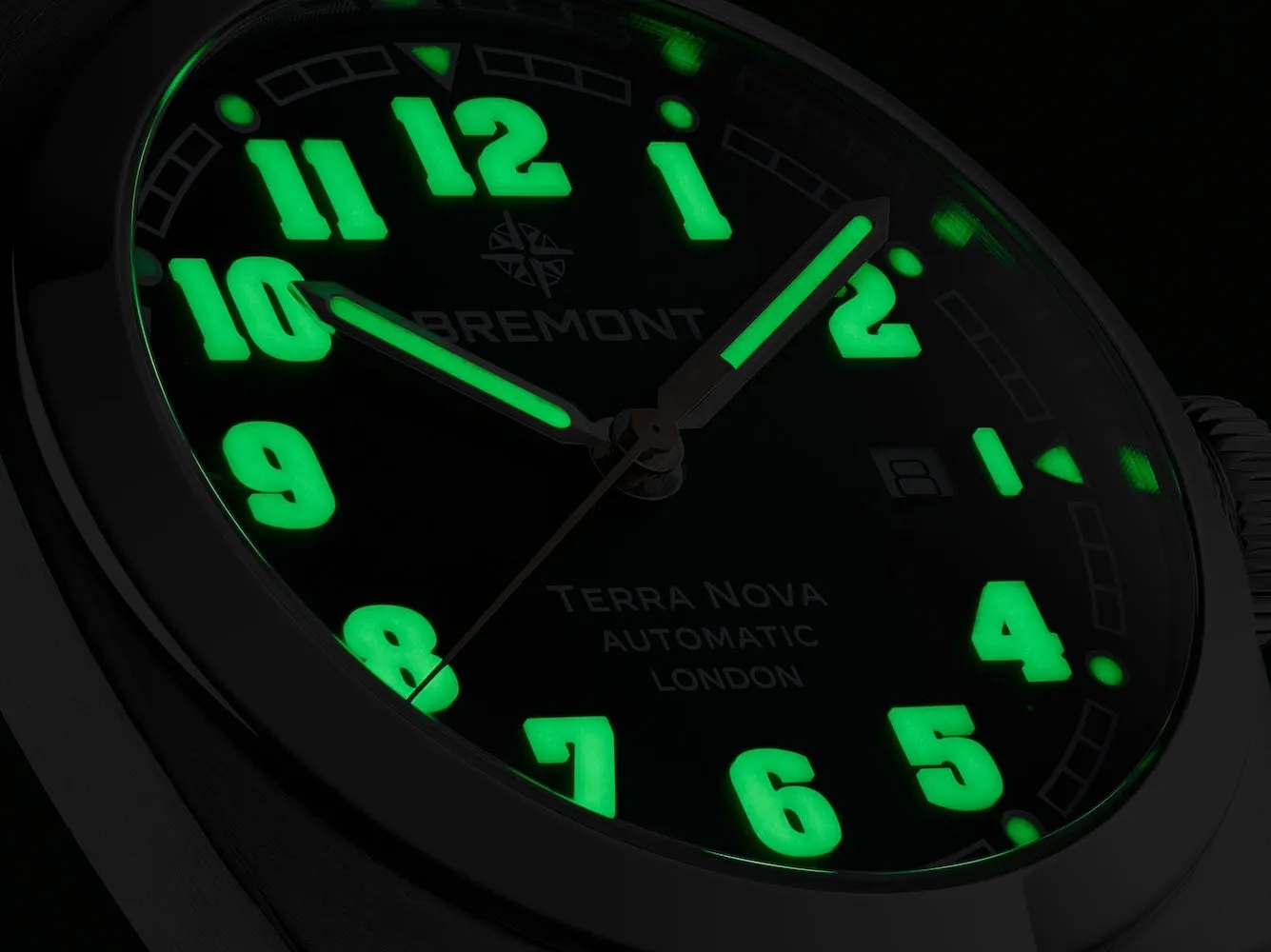 Bremont Terra Nova 40.5 Date Green Bracelet Watch
