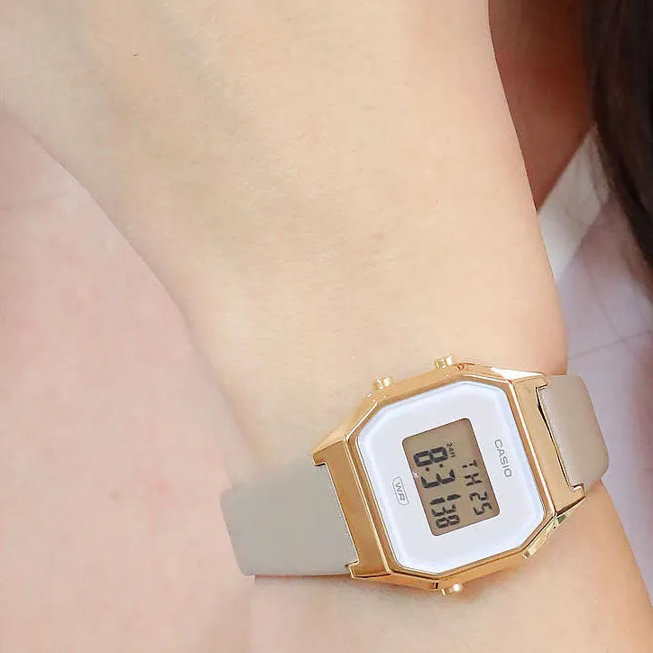 Casio Vintage Ladies Gold Watch LA680WEGL-5EF