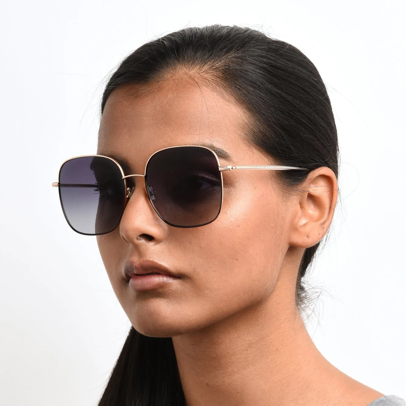 Hugo Boss 1336/S RHL 589O(HB46) Unisex Gold Black Sunglasses