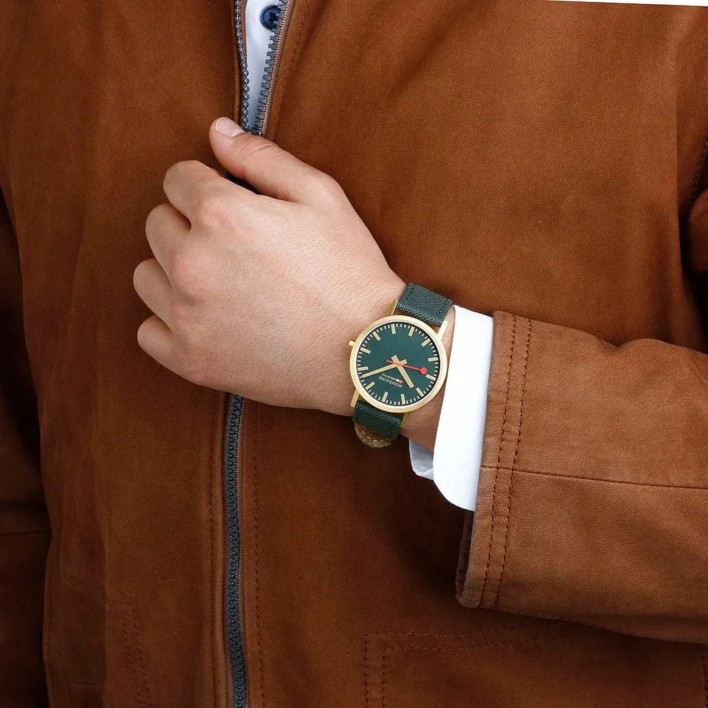 Mondaine Classic Unisex Green Watch A660.30360.60SBS