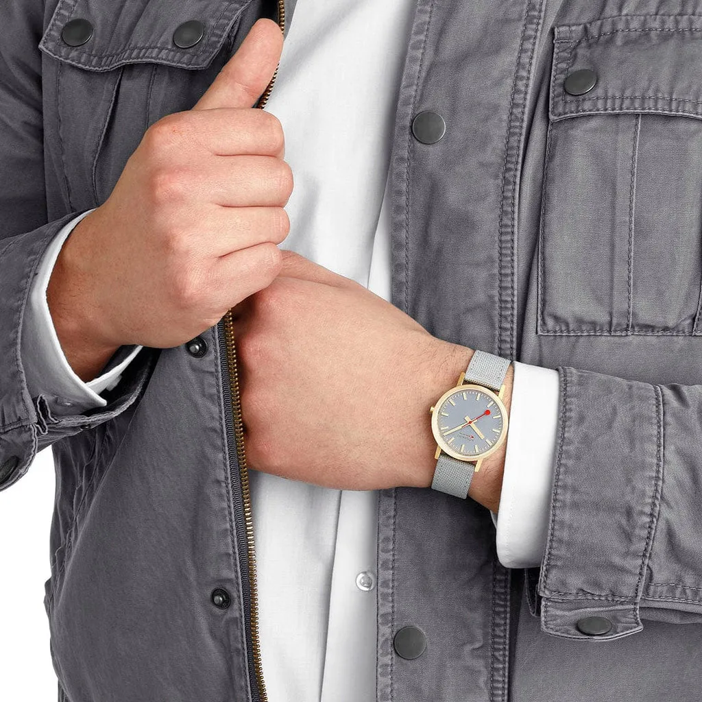 Mondaine Classic Unisex Grey Watch A660.30314.80SBU