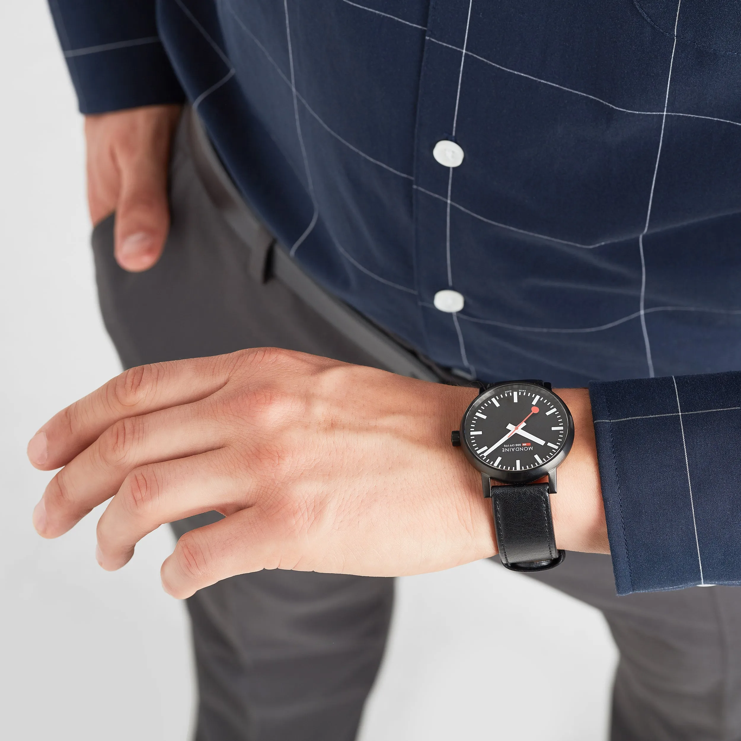 Mondaine Evo2 Unisex Black Watch MSE.40121.LB