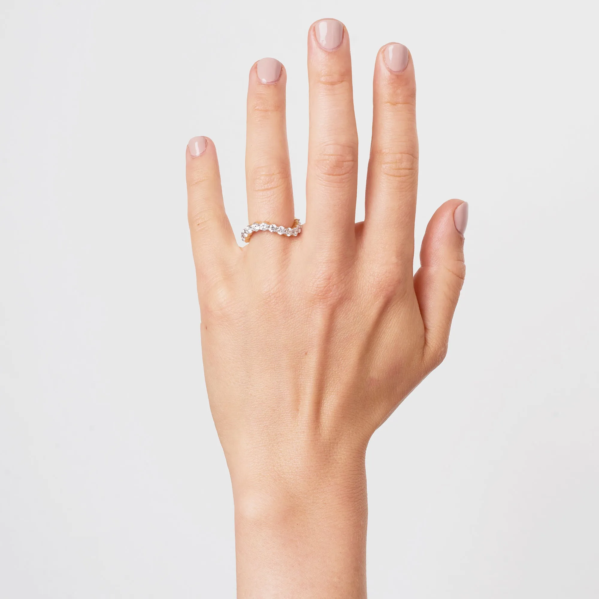 NOOR 14K Gold Ring w. Diamonds