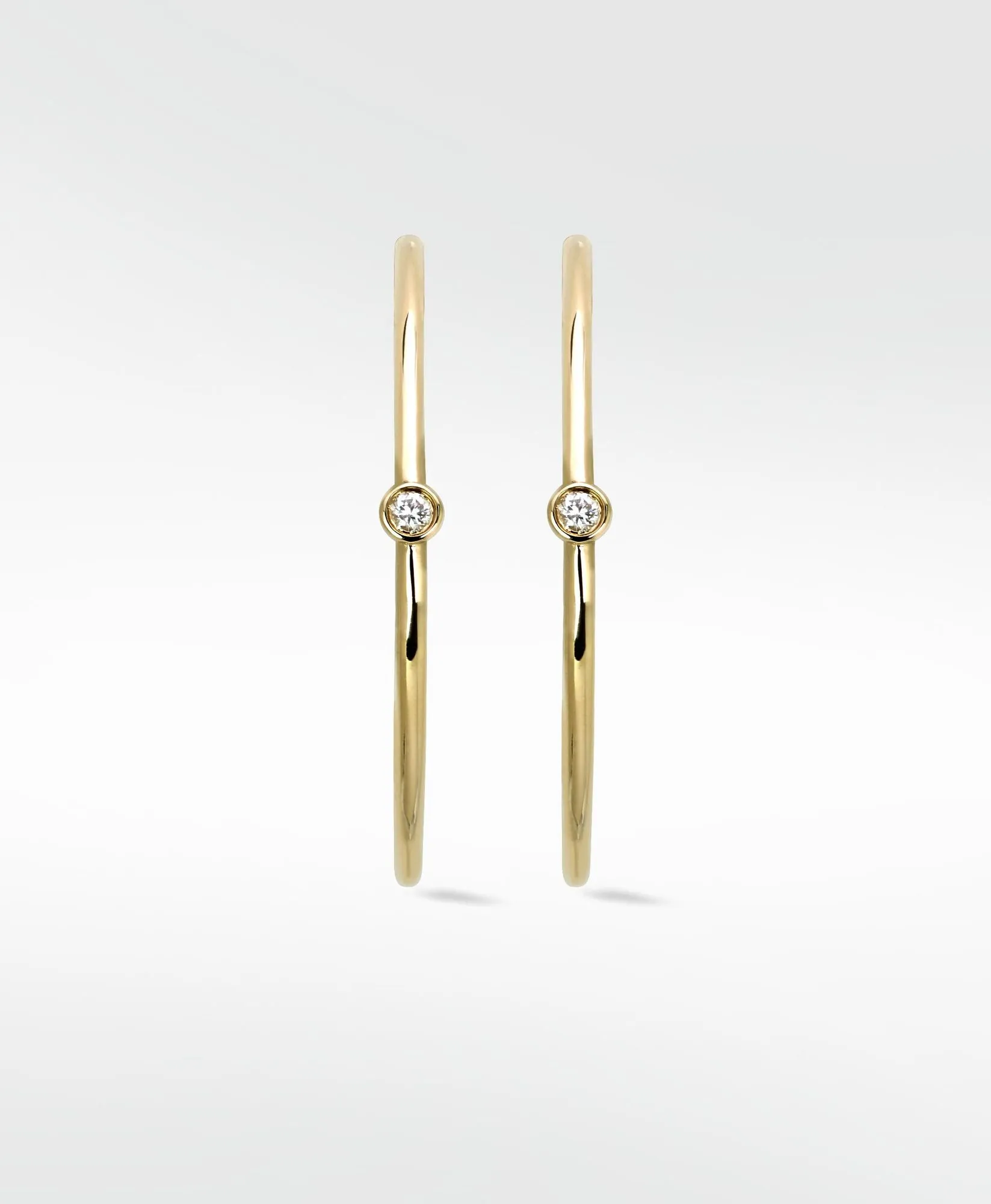 Odyssey 9K Gold Hoops w. Lab-Grown Diamond