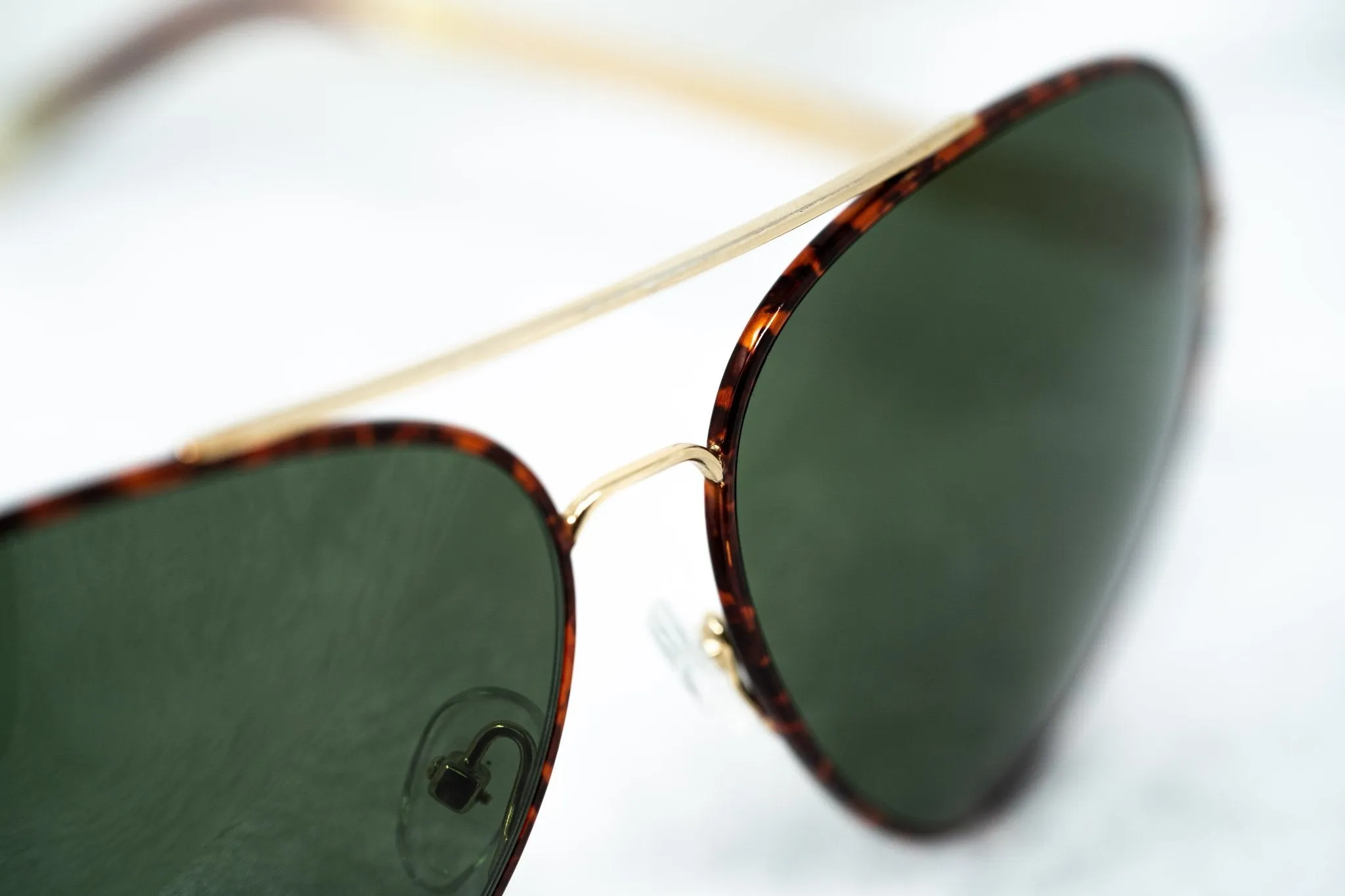 Oscar De La Renta Sunglasses Amber and Green