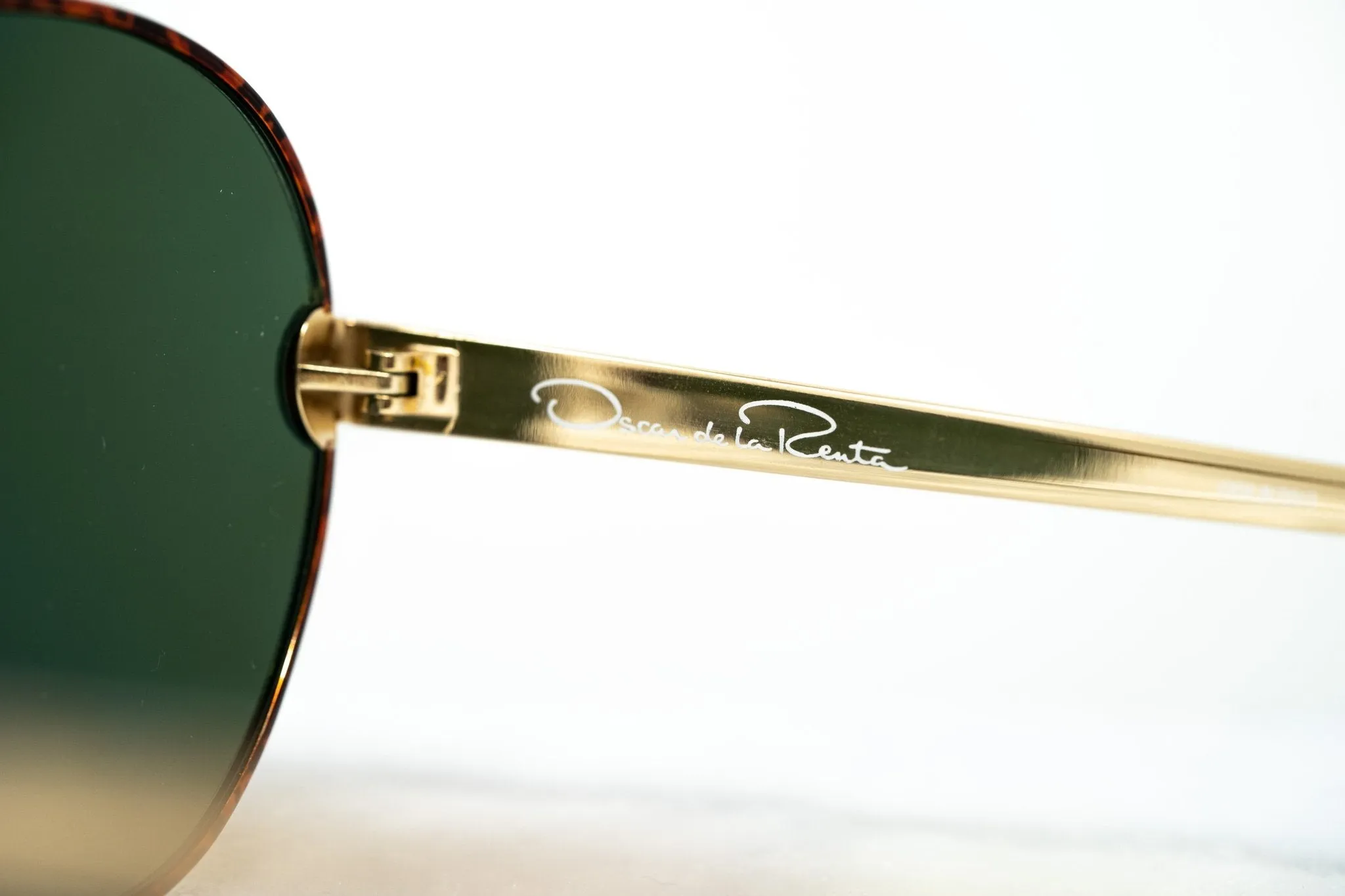 Oscar De La Renta Sunglasses Amber and Green