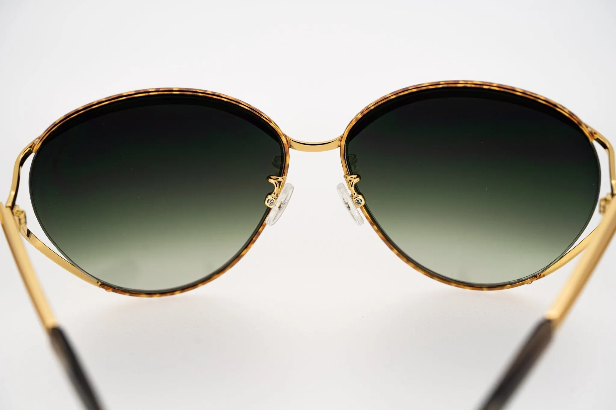 Oscar De La Renta Sunglasses Oval Frame Gold and Green