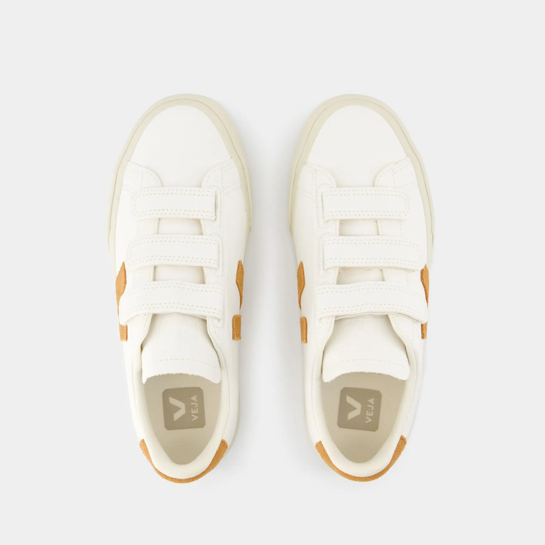Recife Logo Sneakers - Veja - Leather - White