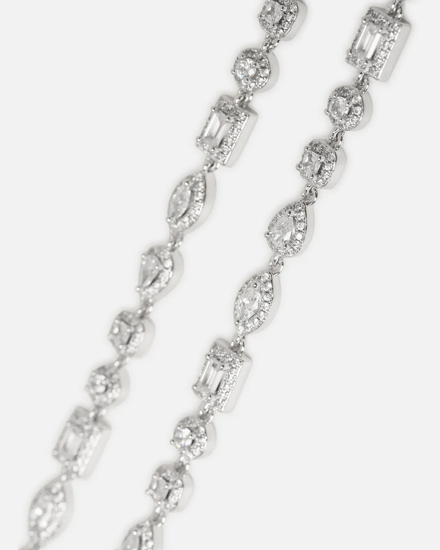 Saint Morta Iced Cluster Chain Iced White Gold