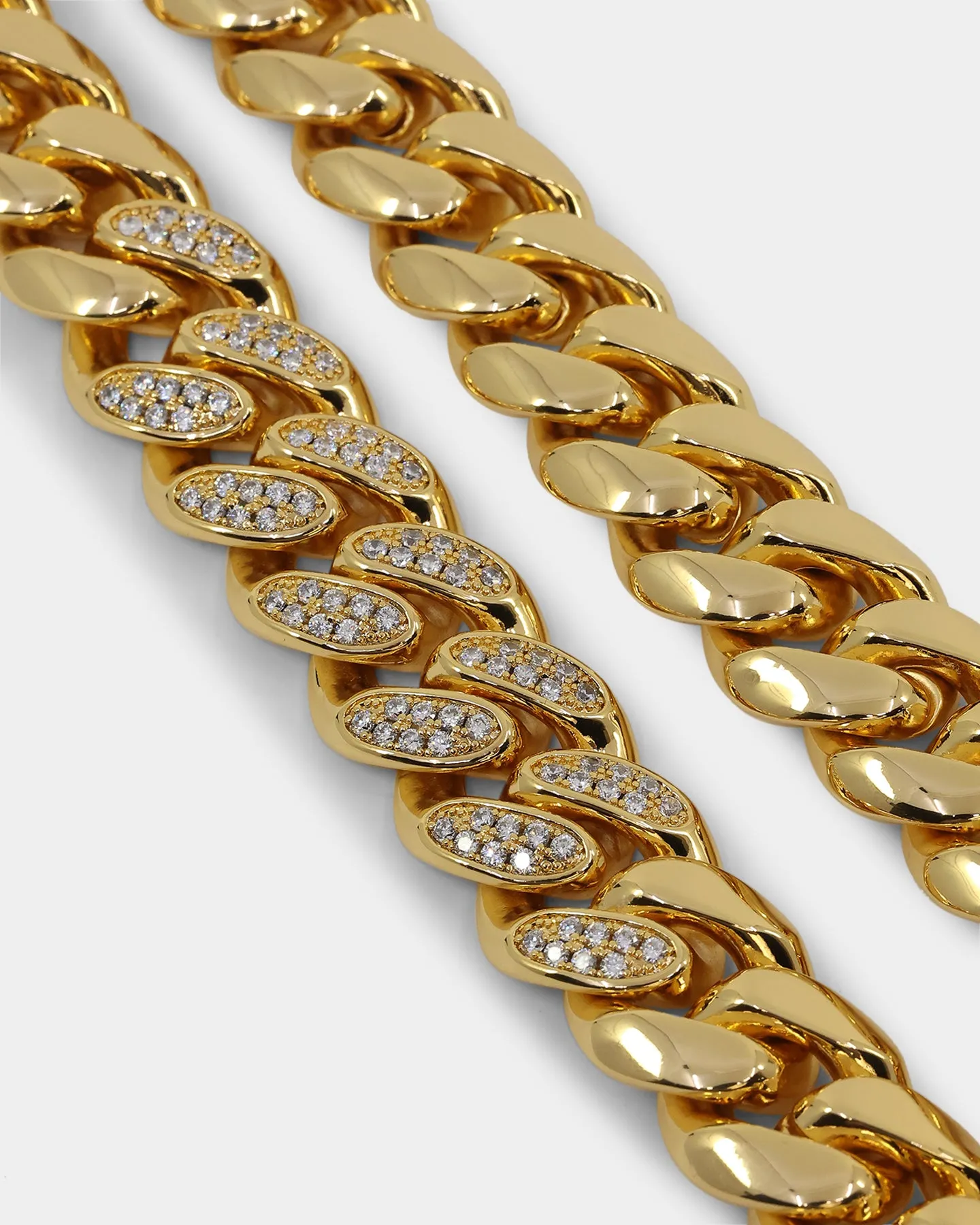 Saint Morta Iced Patch Cuban Necklace Iced Gold