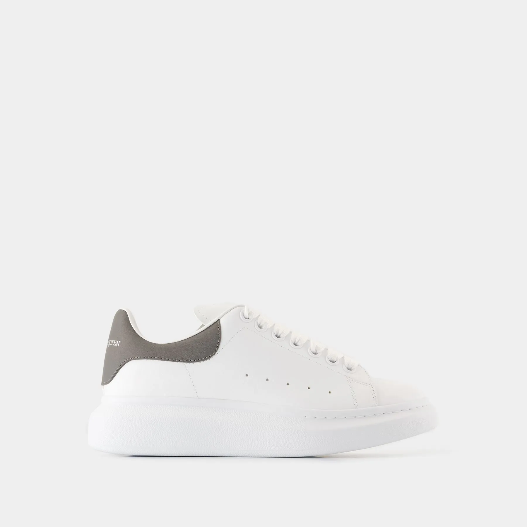 Sneakers Oversized - Alexander McQueen - Leather - White