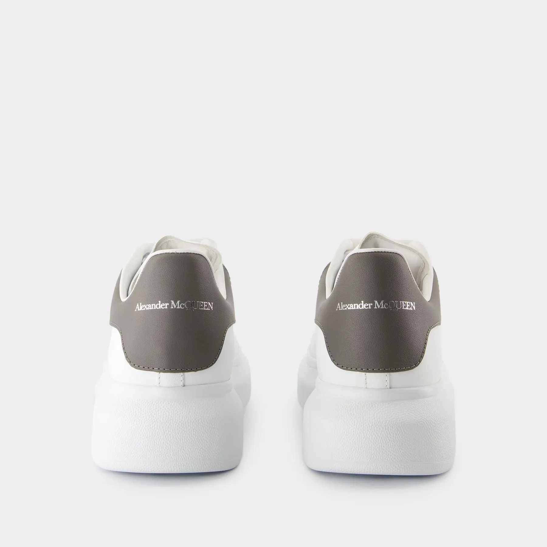 Sneakers Oversized - Alexander McQueen - Leather - White