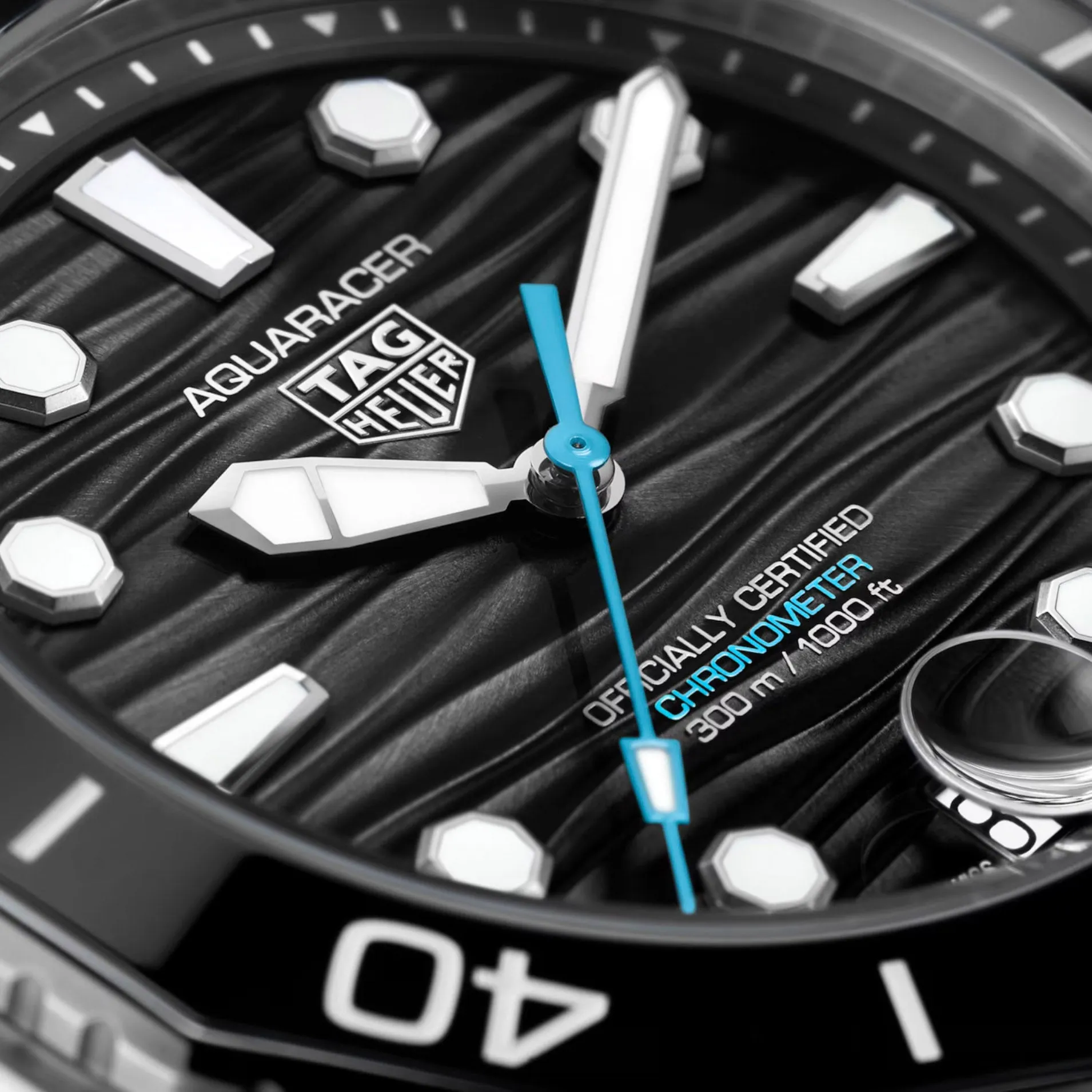 Tag Heuer Aquaracer Professional 300 Men's Black Watch WBP5110.FT6257