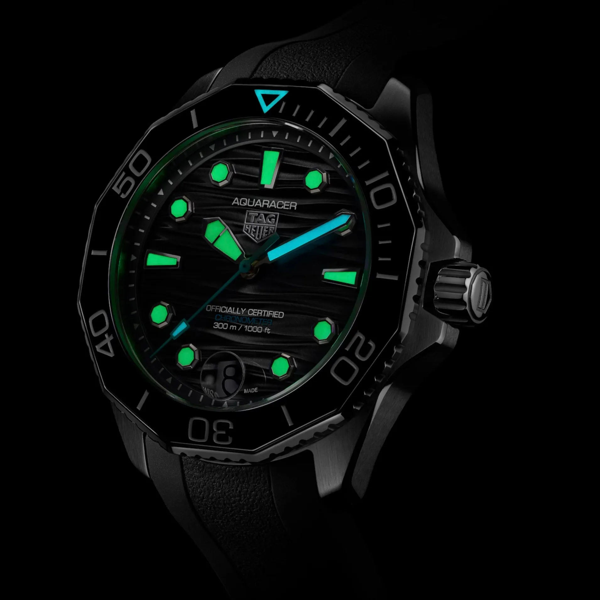 Tag Heuer Aquaracer Professional 300 Men's Black Watch WBP5110.FT6257