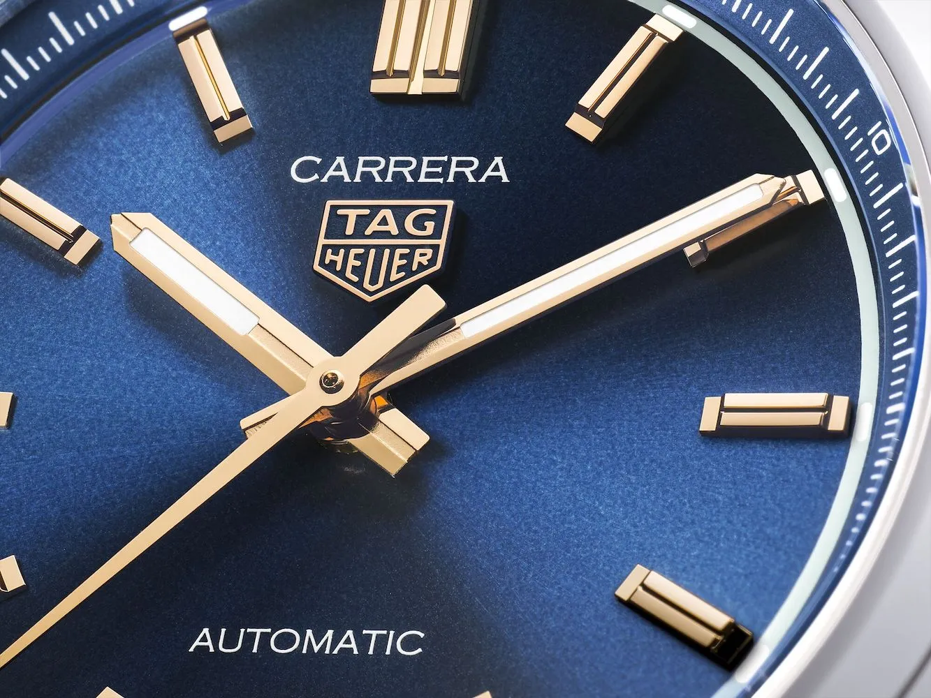 TAG Heuer Carrera Date Watch