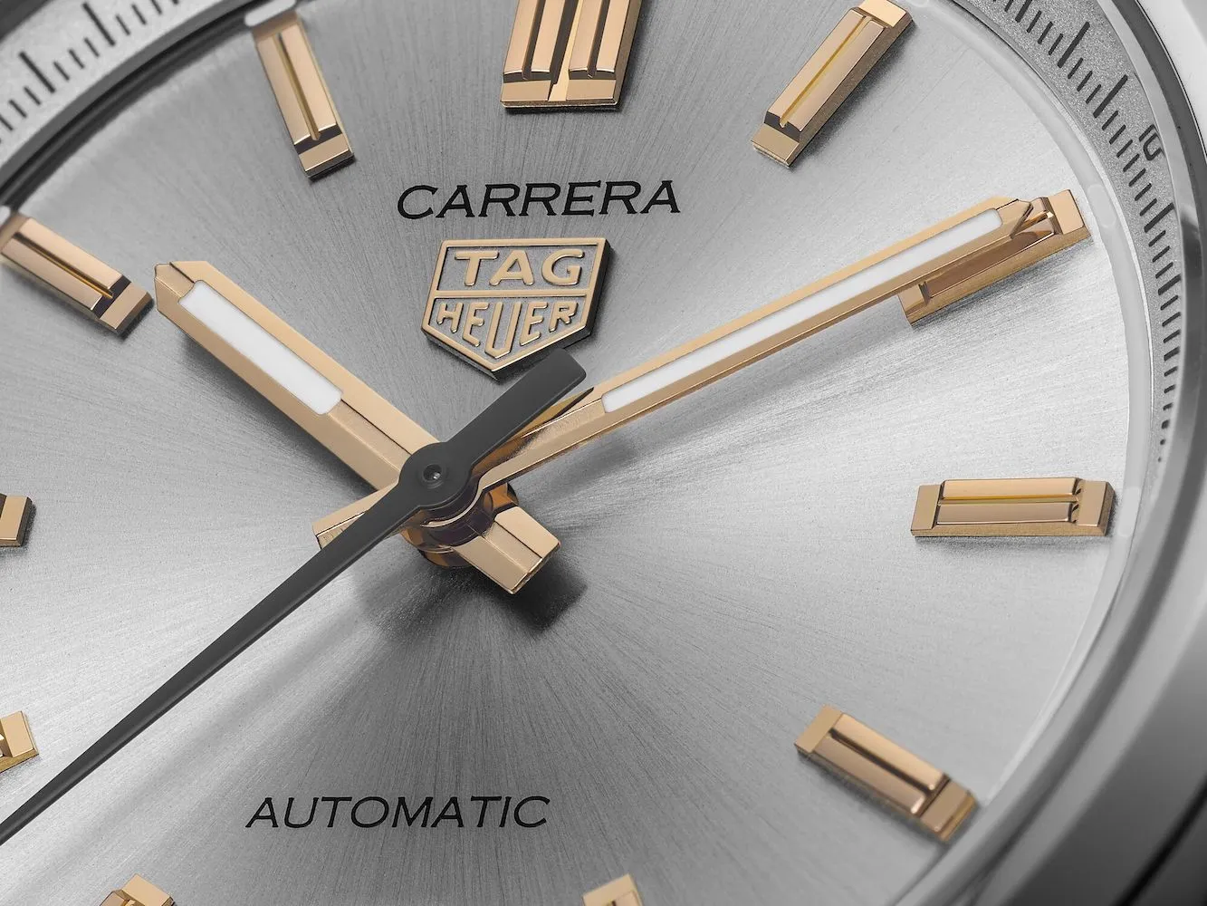 TAG Heuer Carrera Date Watch