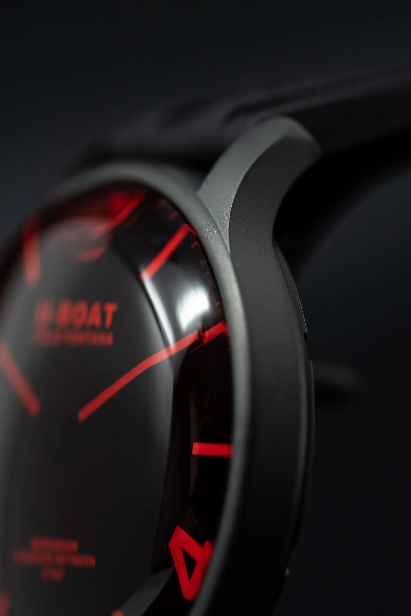 U-Boat Watch Darkmoon 44 Red 8466