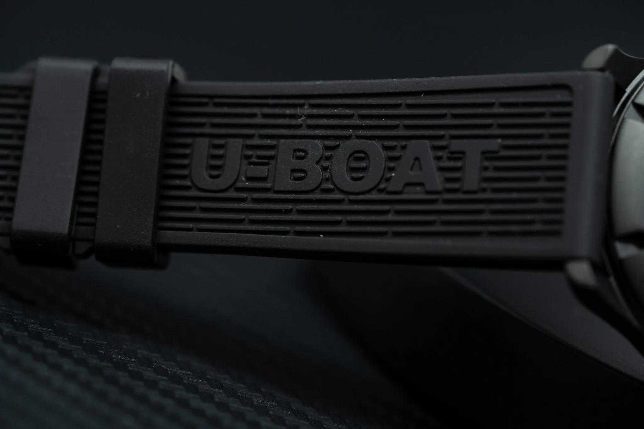 U-Boat Watch Darkmoon 44 Red 8466