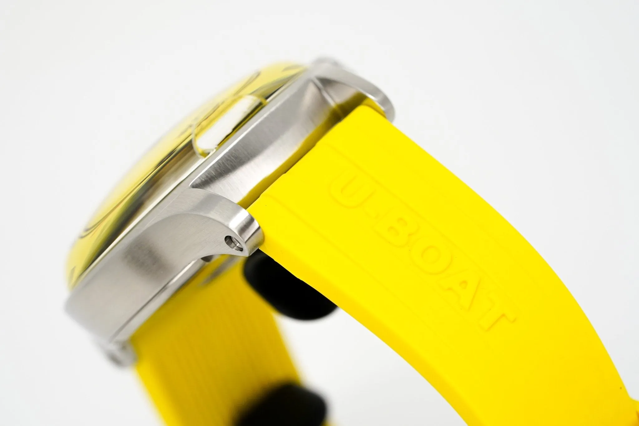 U-Boat Watch Darkmoon 44 Yellow 8964