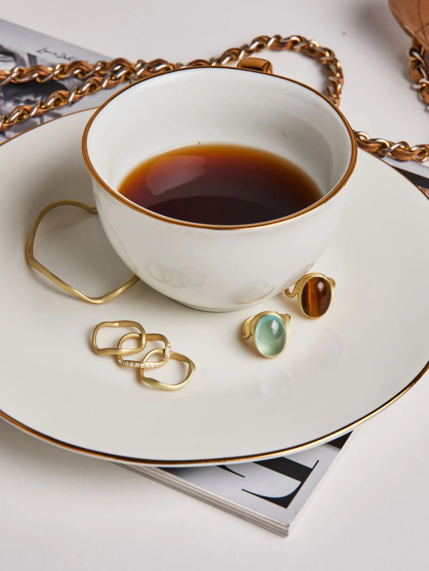 Vega 18K Gold Ring w. Tiger's Eye