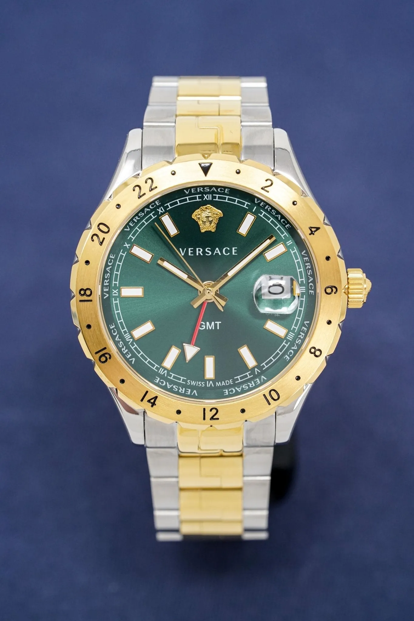 Versace Men's Watch Hellenyium GMT Two-Tone Green V11050015