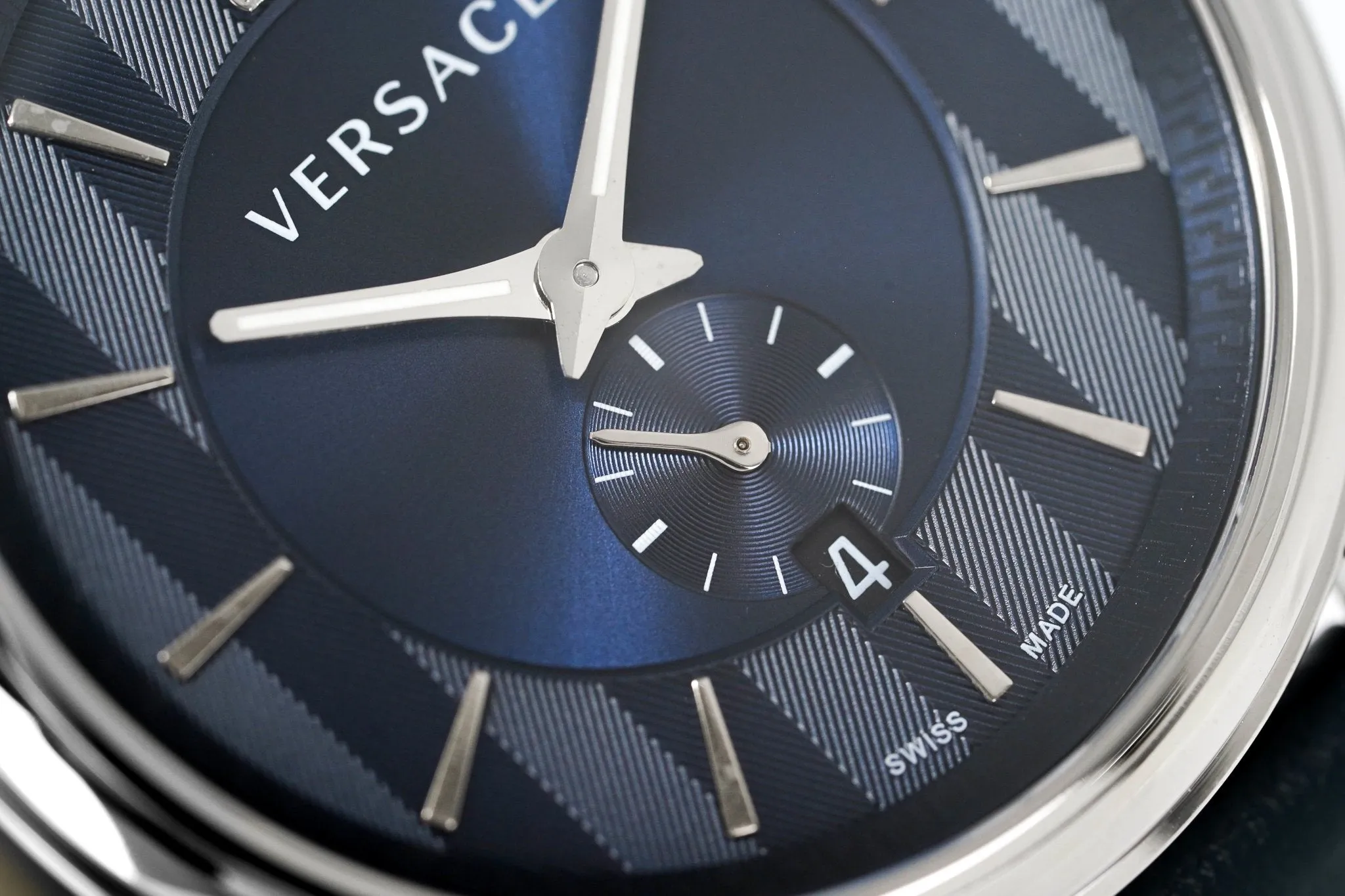 Versace Men's Watch V-Circle Small Seconds Blue VBQ010017
