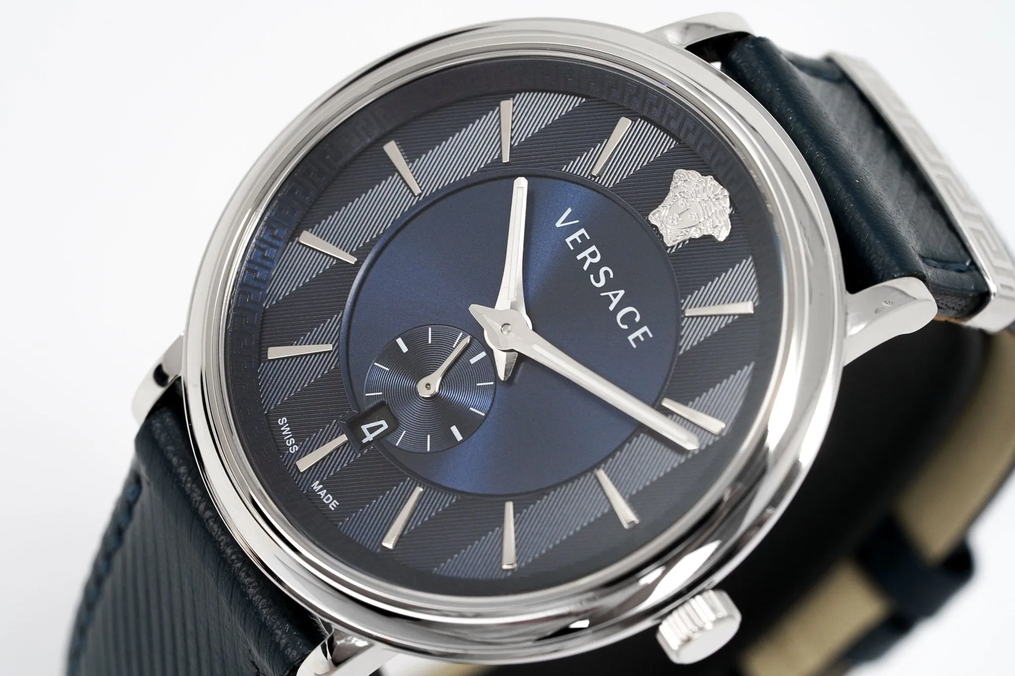Versace Men's Watch V-Circle Small Seconds Blue VBQ010017